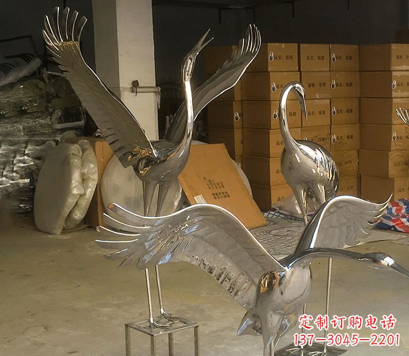 园林云中仙鹤不-锈-钢-雕-塑-