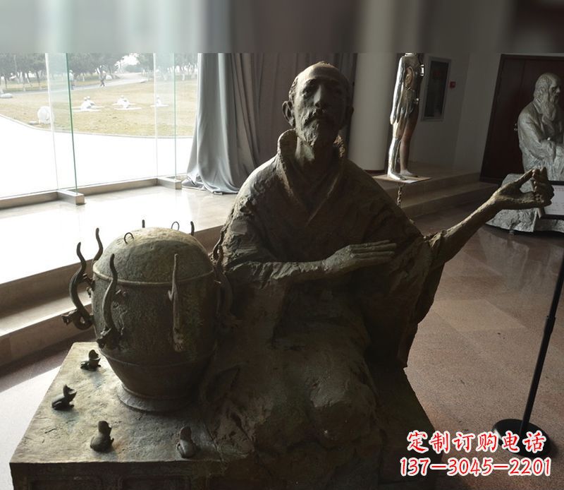 张衡铜雕