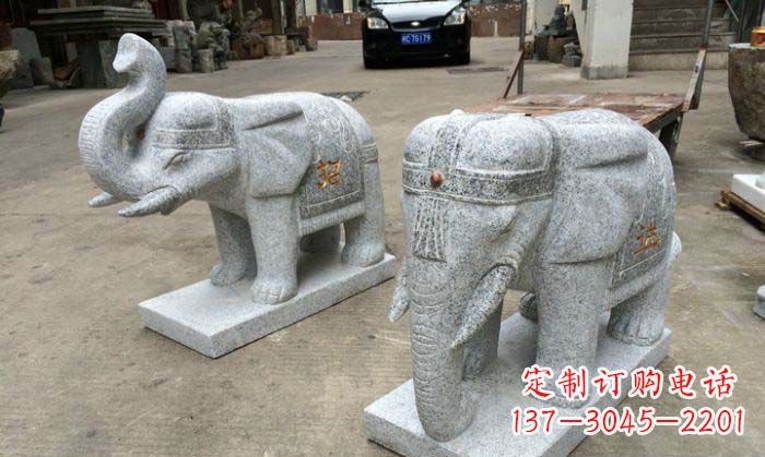 招财进宝芝麻灰大象石雕 (2)