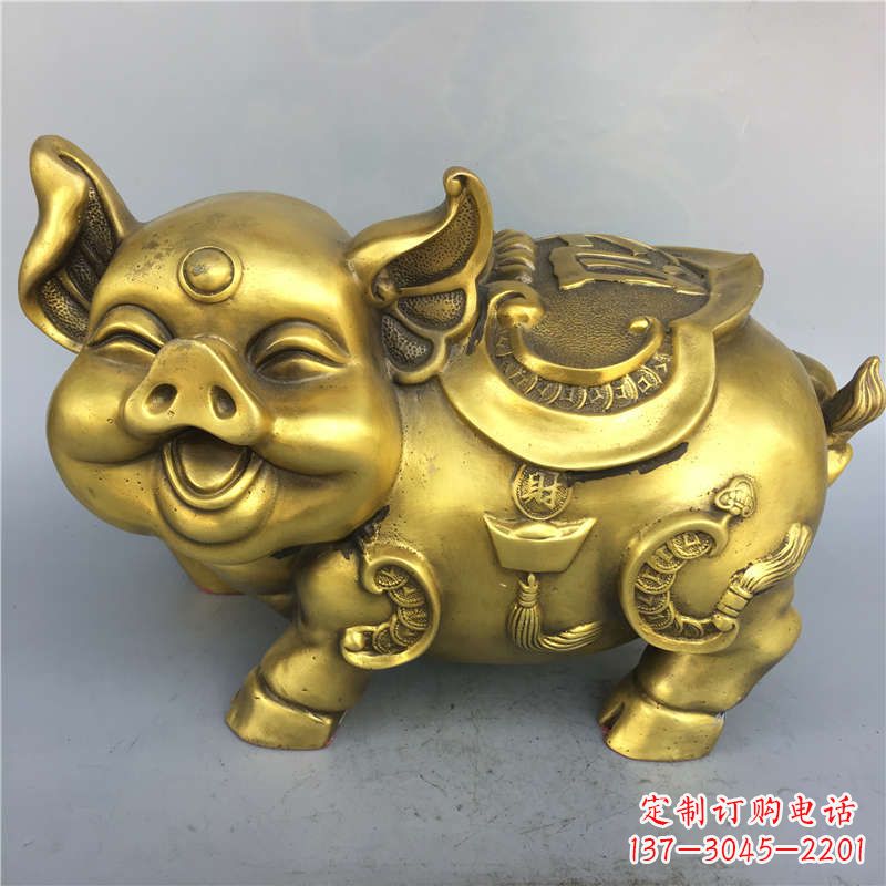 招财卡通猪铜雕-企业商场美陈动物生肖风水雕塑摆件