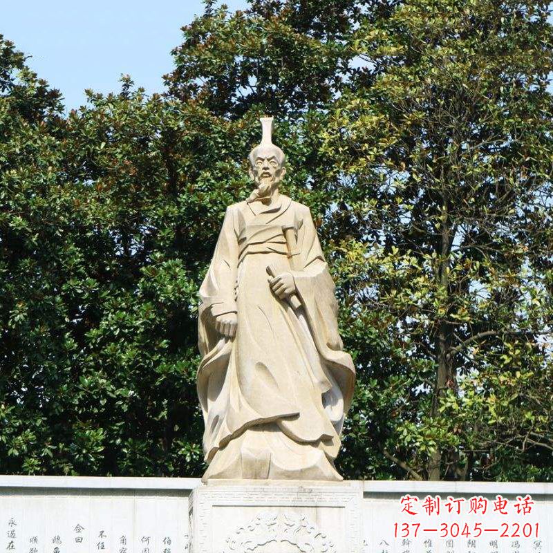 中国名人战国时期楚国诗人屈原砂岩石雕像