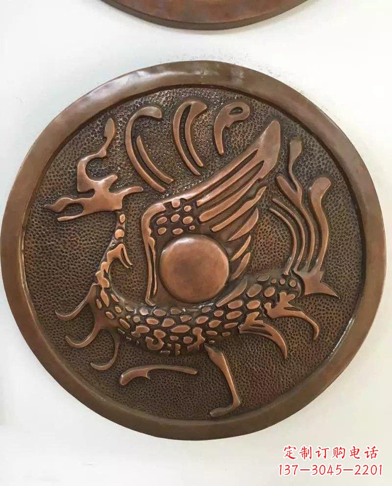 朱雀铜浮雕