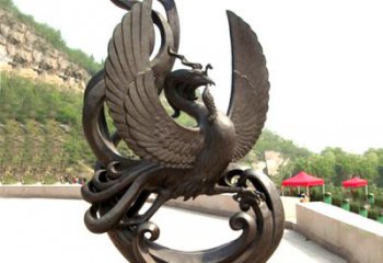 中国古代神话中的创世神朱雀景观铜雕