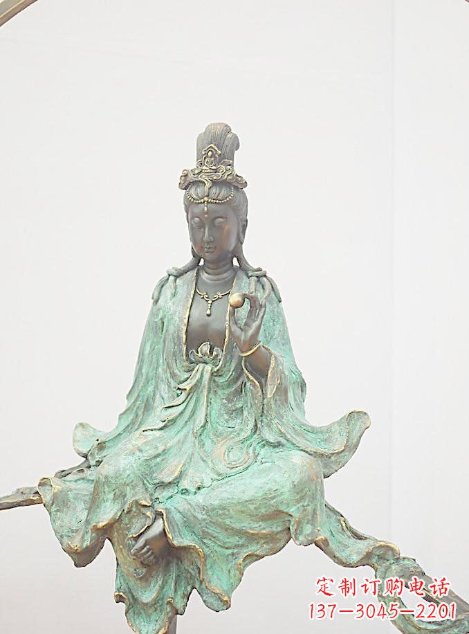 铸铜观自在观音雕像