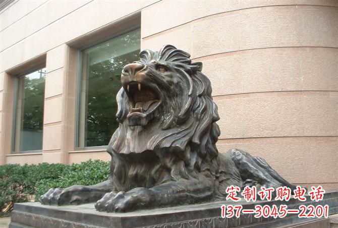 铸铜汇丰狮雕塑