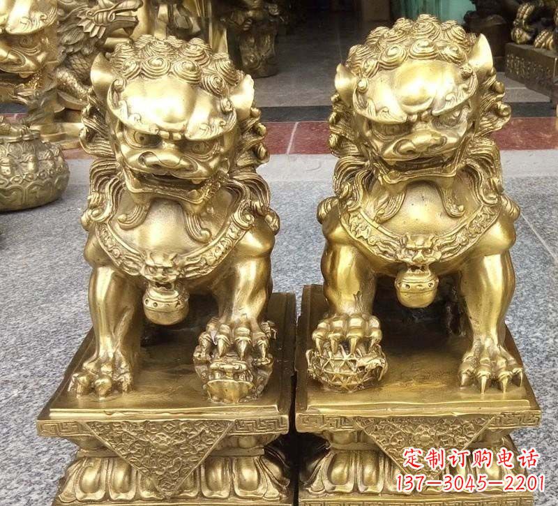 铸铜看门北京狮雕塑