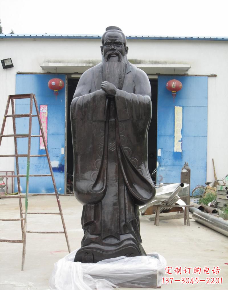 铸铜孔子摆件