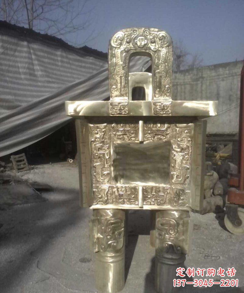 铸铜盛鼎企业铜雕鼎